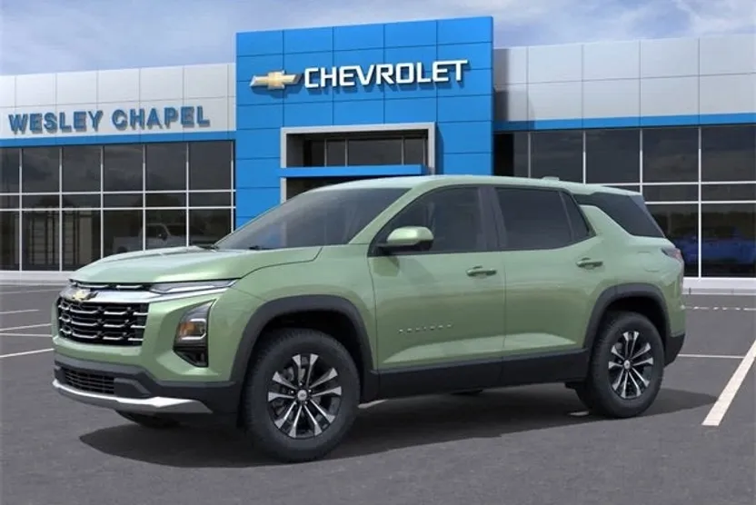 2026 Chevrolet Equinox LT photo 1