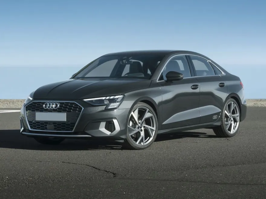 2022 Audi A3 40 TFSI photo 1