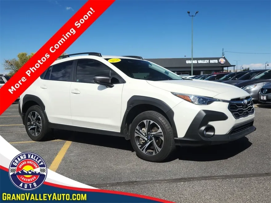 2024 Subaru Crosstrek Premium photo 1