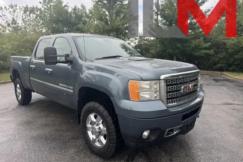 2011 Gmc Sierra Denali photo 1