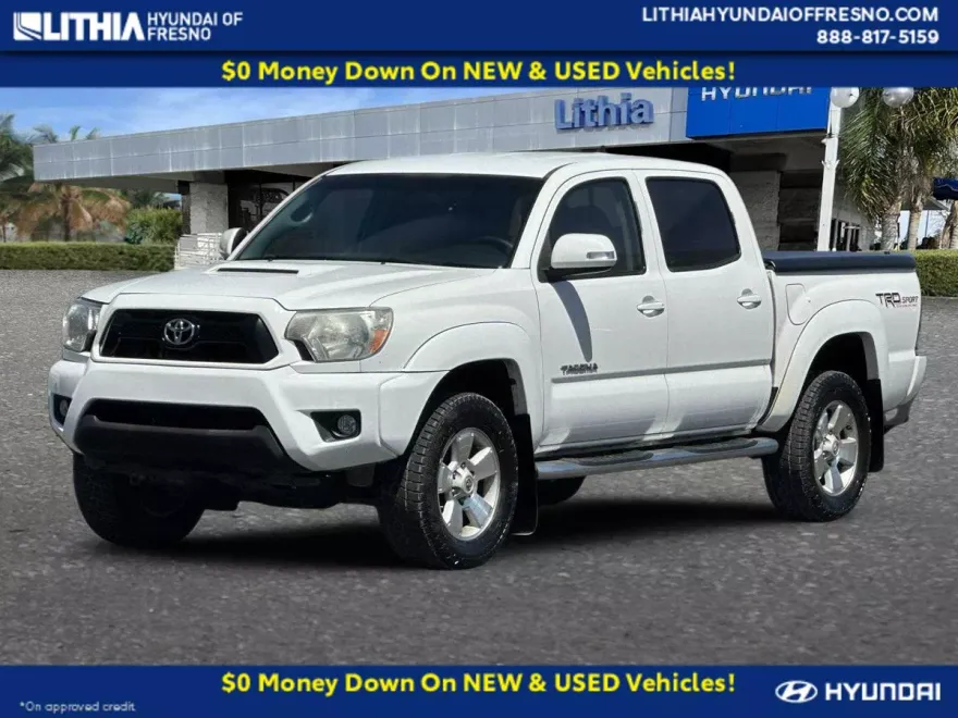 2014 Toyota Tacoma PreRunner V6 photo 1