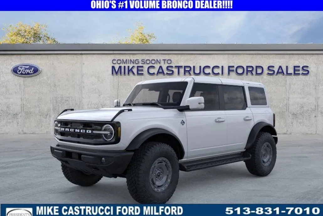 2025 Ford Bronco Outer Banks photo 1