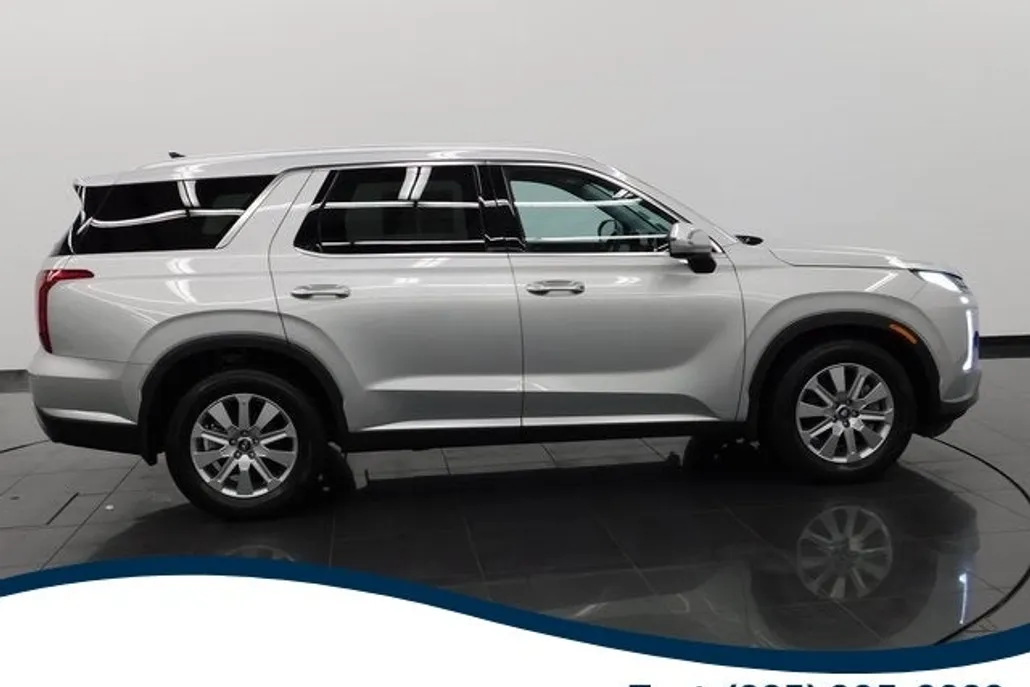 2023 Hyundai Palisade SEL photo 1