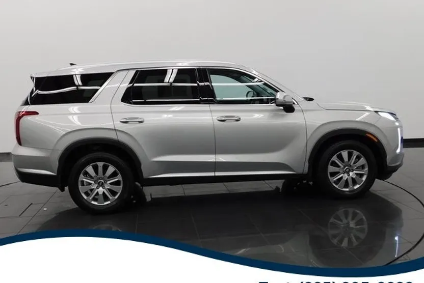 2023 Hyundai Palisade SEL photo 1