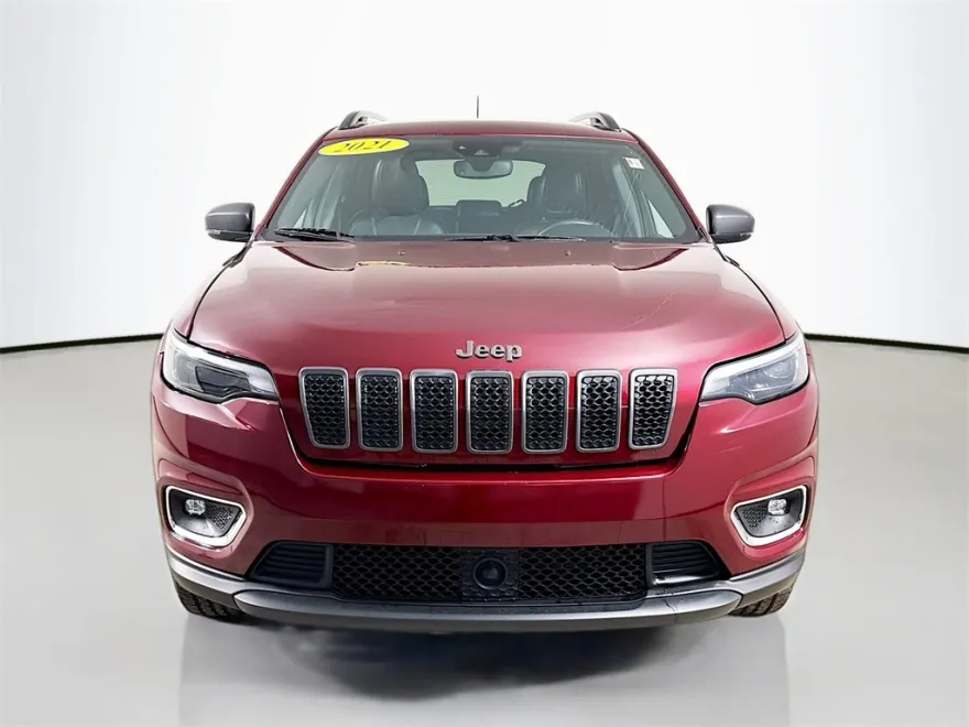 2021 Jeep Cherokee Latitude Lux photo 1
