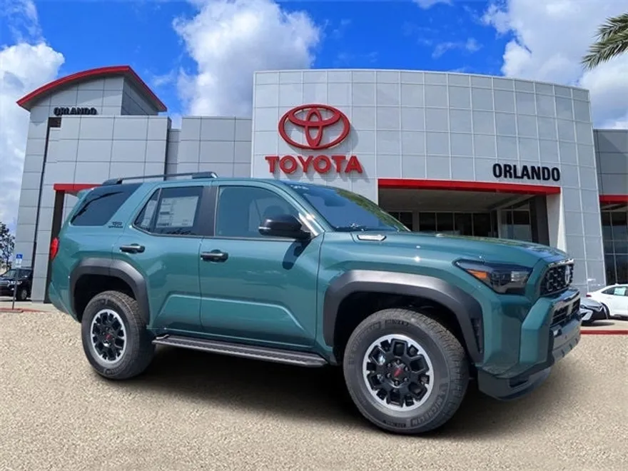 2025 Toyota 4Runner TRD Off-Road Premium photo 1