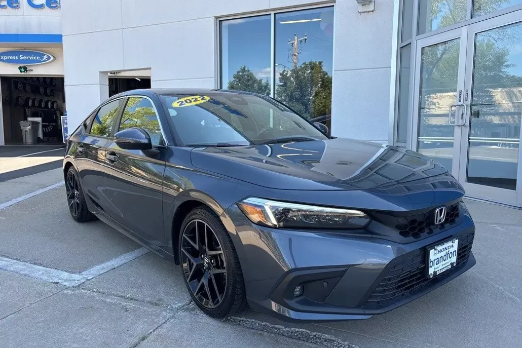 2022 Honda Civic Sport Touring Hatchback photo 1