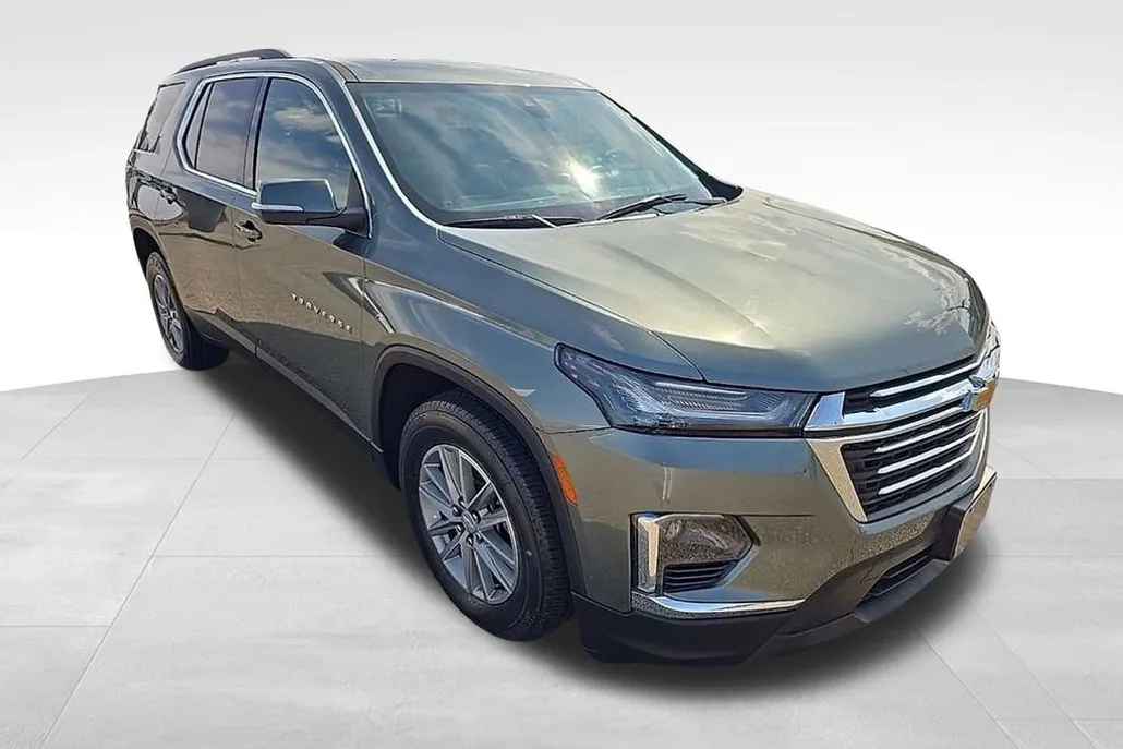 2023 Chevrolet Traverse Leather photo 1