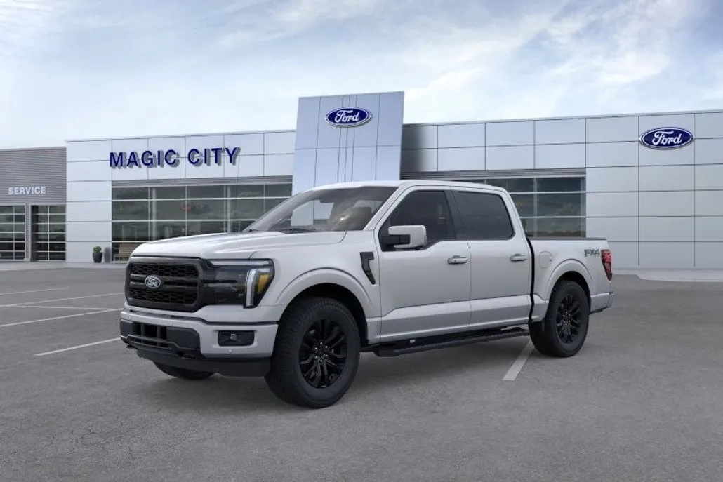 2025 Ford F-150 Lariat photo 1