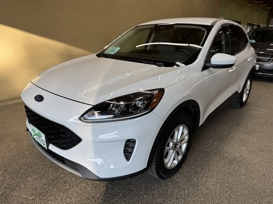 2020 Ford Escape SE photo 1