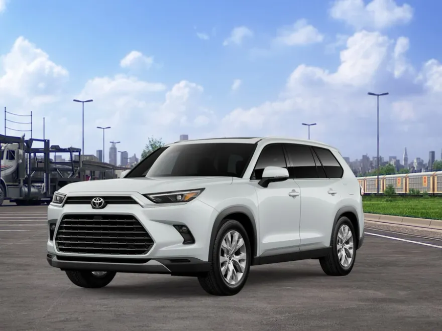 2026 Toyota Highlander Limited Hybrid photo 1