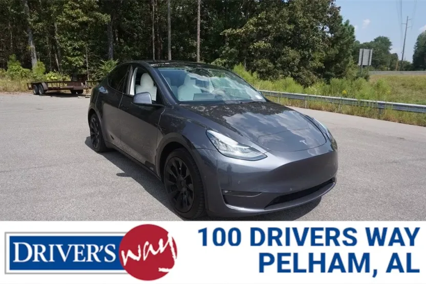 2022 Tesla Model Y Long Range photo 1