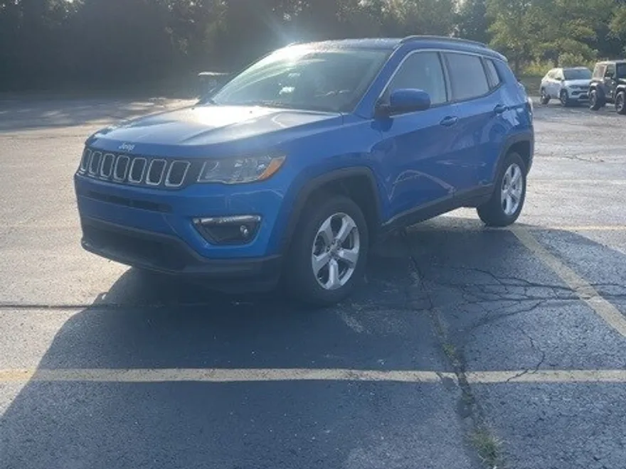 2018 Jeep Compass Latitude photo 1