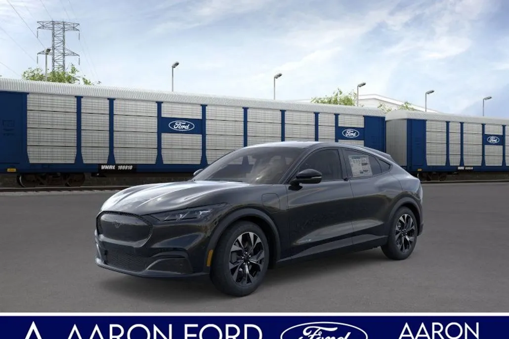 2025 Ford Mustang Mach-E Select photo 1