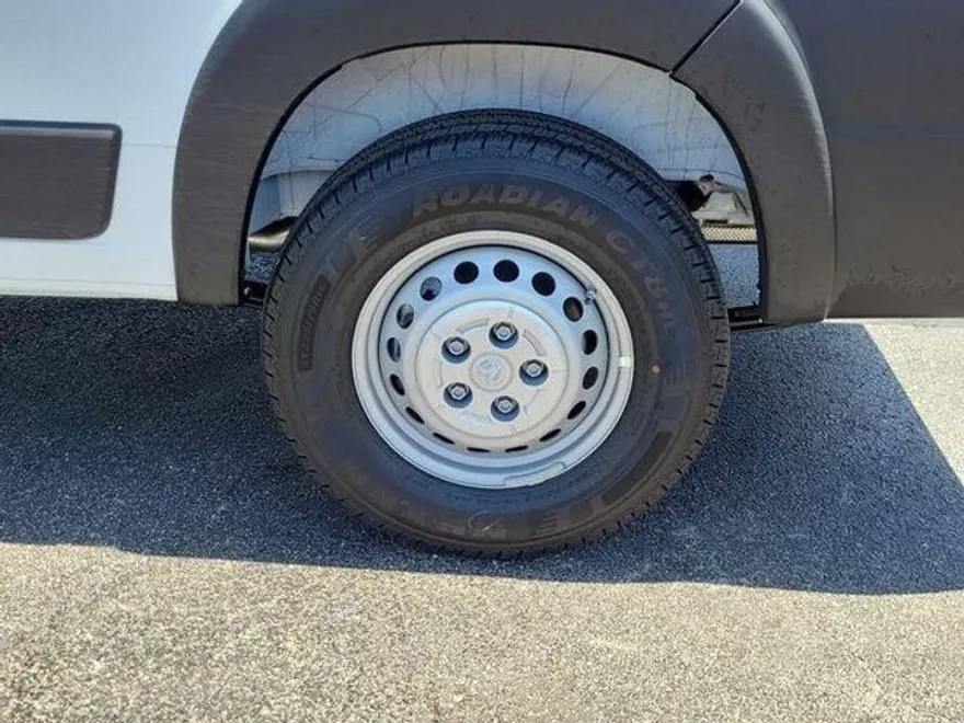 2025 Ram ProMaster 2500 photo 6