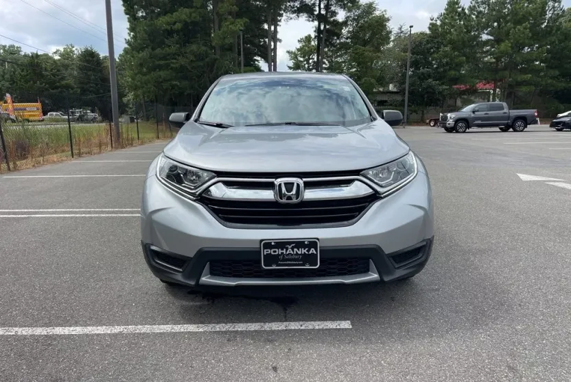 2018 Honda CR-V LX photo 1