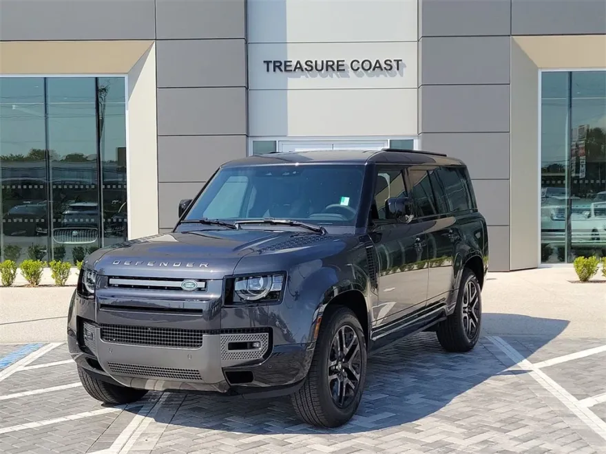 2025 Land Rover Defender 130 Outbound photo 1