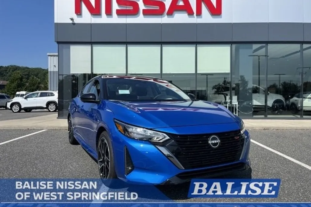 2025 Nissan Sentra SR photo 1