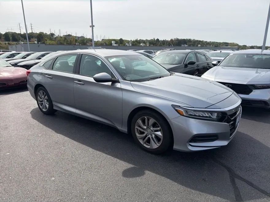 2018 Honda Accord LX photo 1