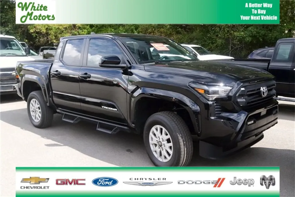 2024 Toyota Tacoma SR5 photo 1