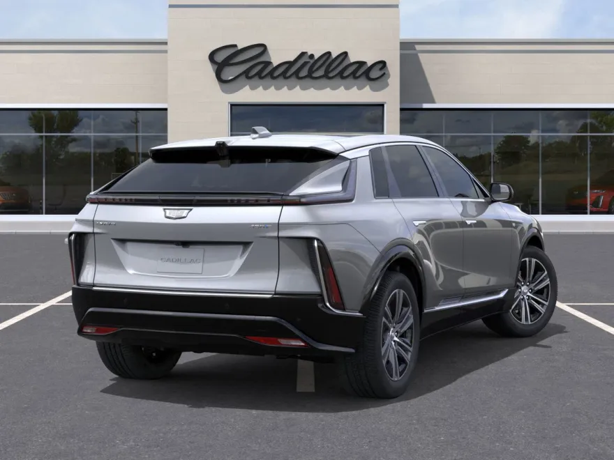 2025 Cadillac Lyriq Luxury photo 1