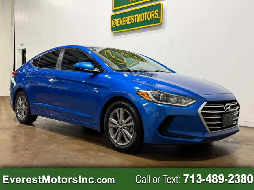 2018 Hyundai Elantra SEL photo 1