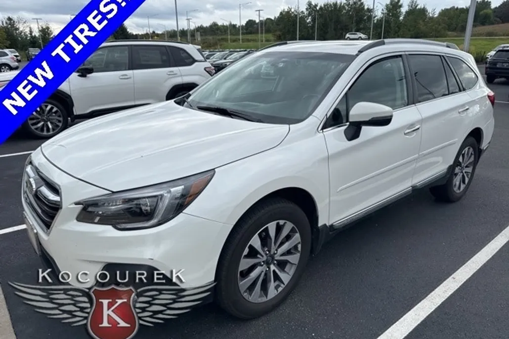 2018 Subaru Outback 2.5i photo 1