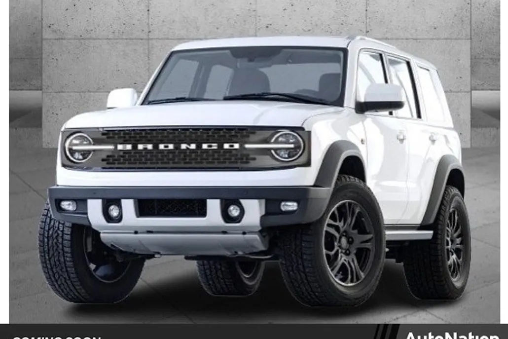 2025 Ford Bronco Outer Banks photo 1