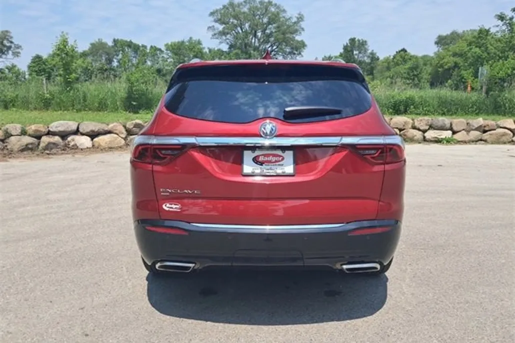 2024 Buick Enclave Premium photo 1