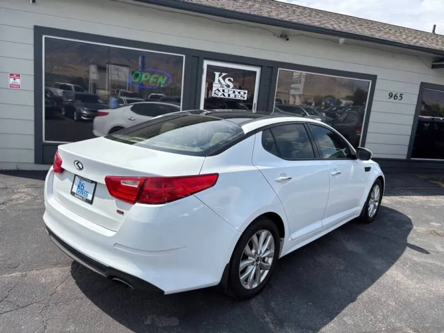 2015 Kia Optima EX photo 1