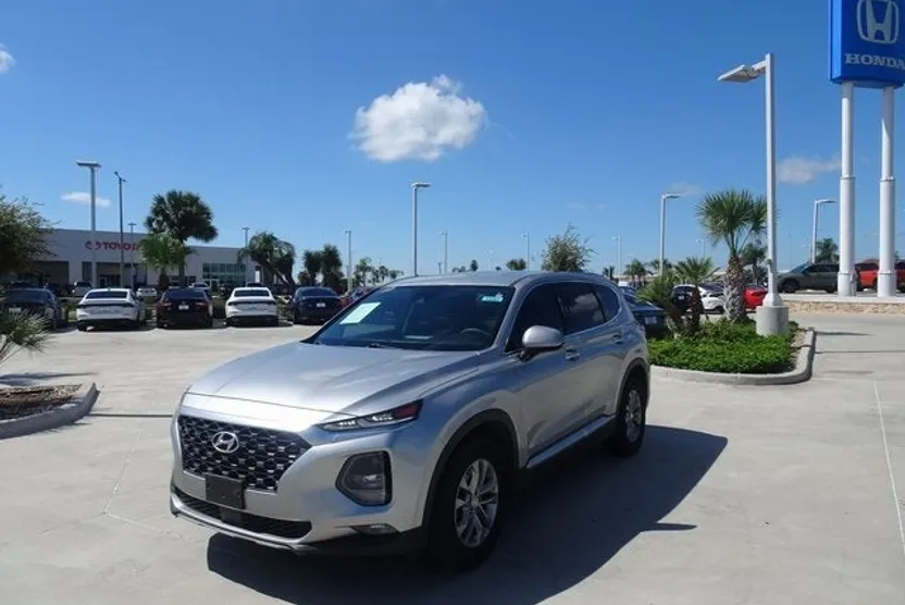 2020 Hyundai Santa Fe SEL photo 1