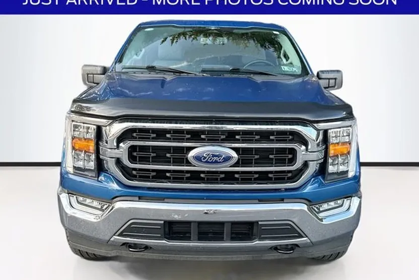 2023 Ford F-150 XLT photo 1