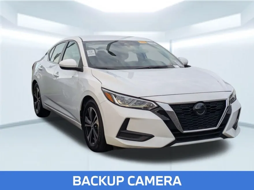 2022 Nissan Sentra SV photo 1