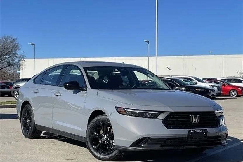 2025 Honda Accord SE photo 1