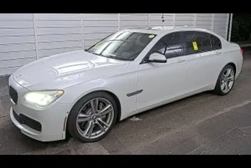 2015 Bmw 750Li / ALPINA B7 photo 1