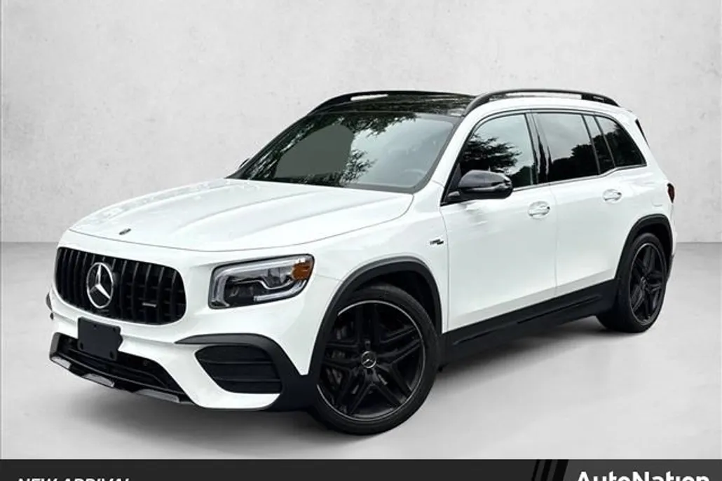 2023 Mercedes Benz GLB AMG 35 4MATIC photo 1