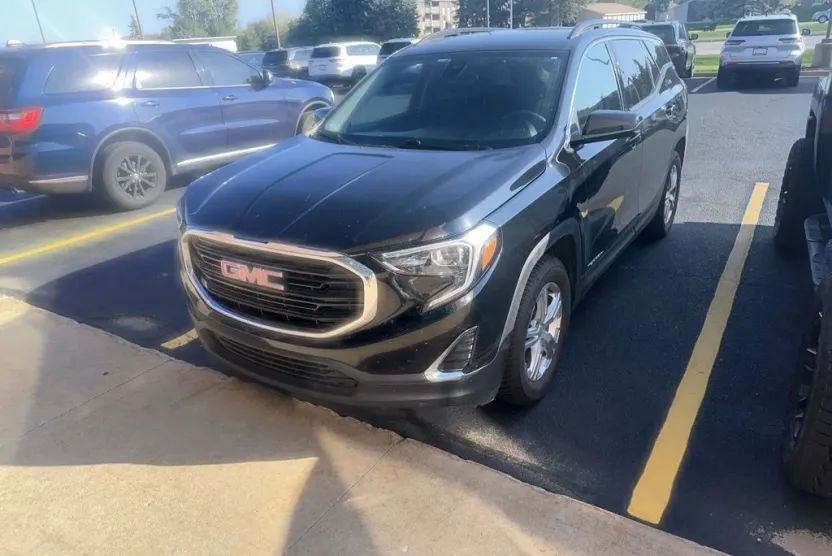 2020 Gmc Terrain SLE photo 1