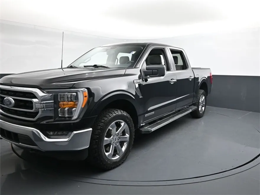 2023 Ford F-150 XLT photo 1