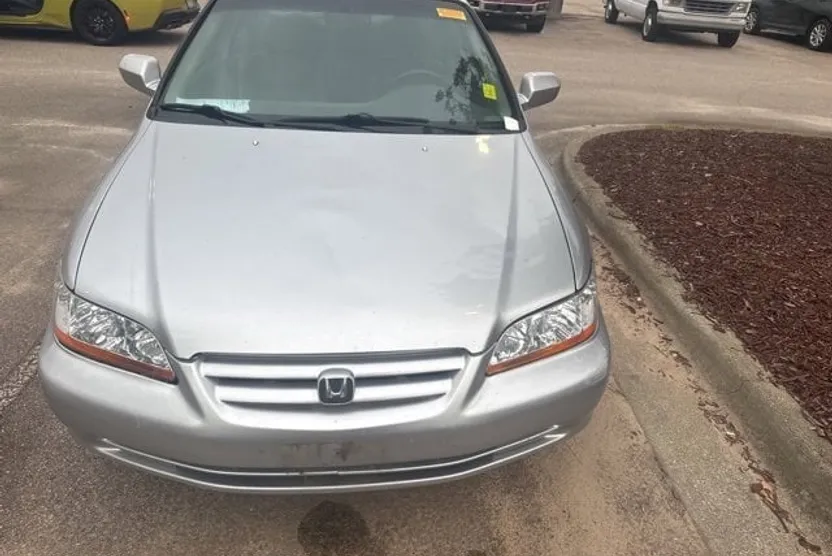 2001 Honda Accord EX photo 1