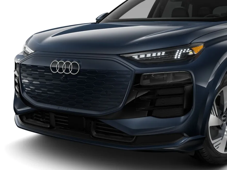 2025 Audi Q6 E-tron Prestige photo 2