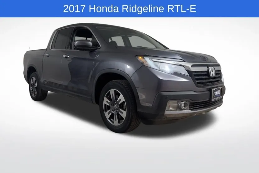 2017 Honda Ridgeline RTL-E photo 1