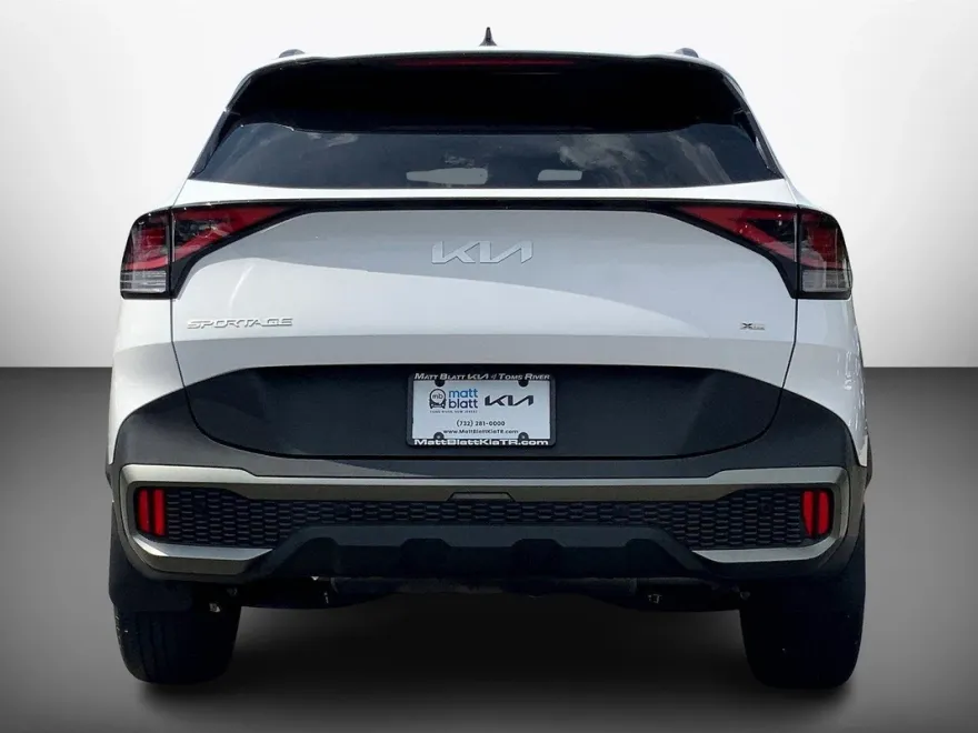 2023 Kia Sportage X-Line photo 1