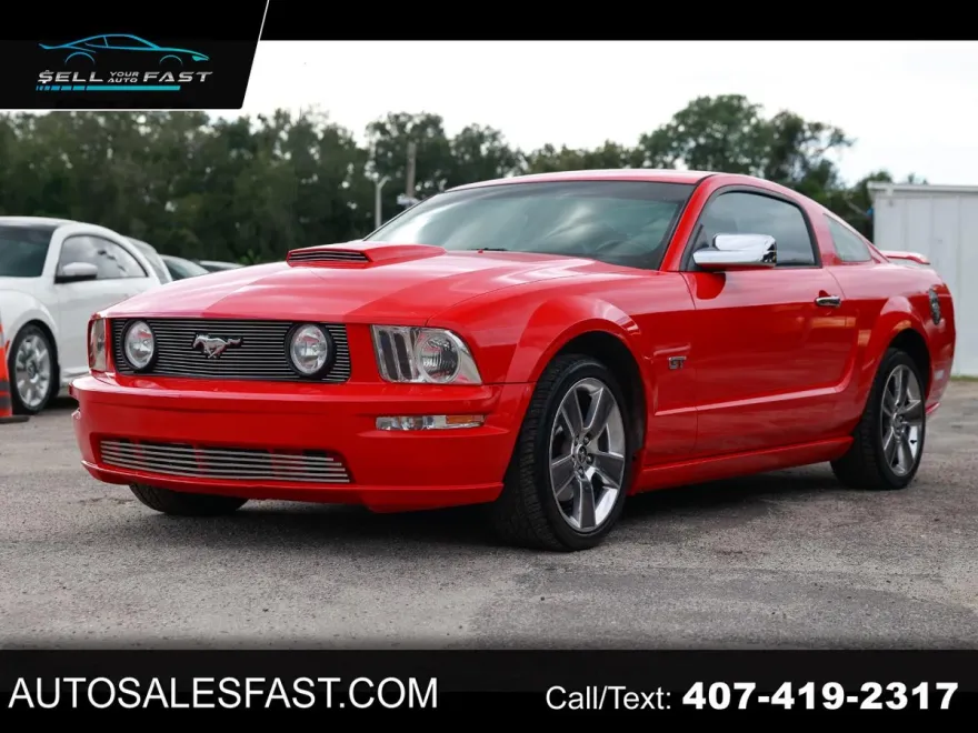 2008 Ford Mustang GT photo 1