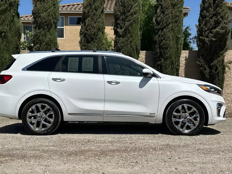 2019 Kia Sorento SX Limited V6 photo 1