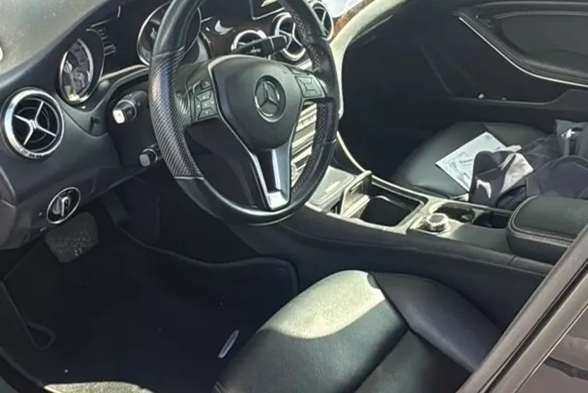 2014 Mercedes Benz CLA 250 photo 1