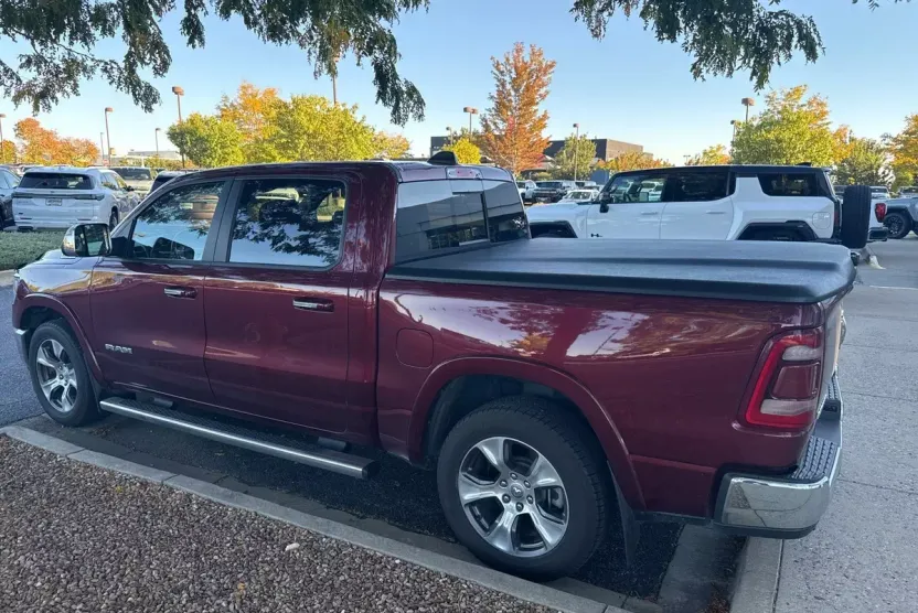2019 Ram 1500 Laramie photo 1