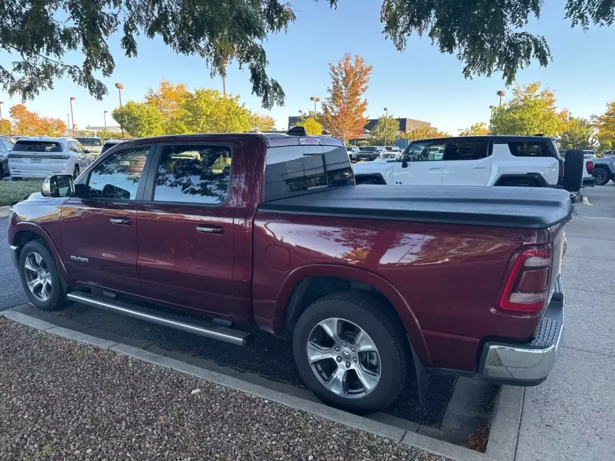 2019 Ram 1500 Laramie photo 1