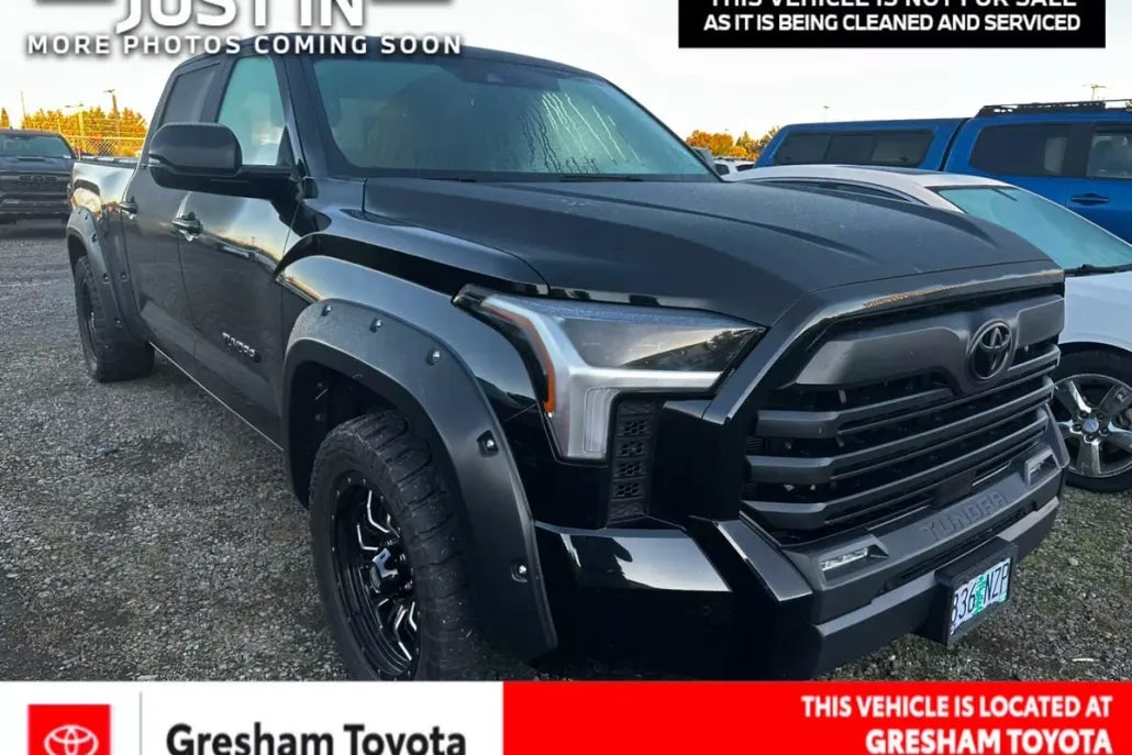 2023 Toyota Tundra SR5 photo 1