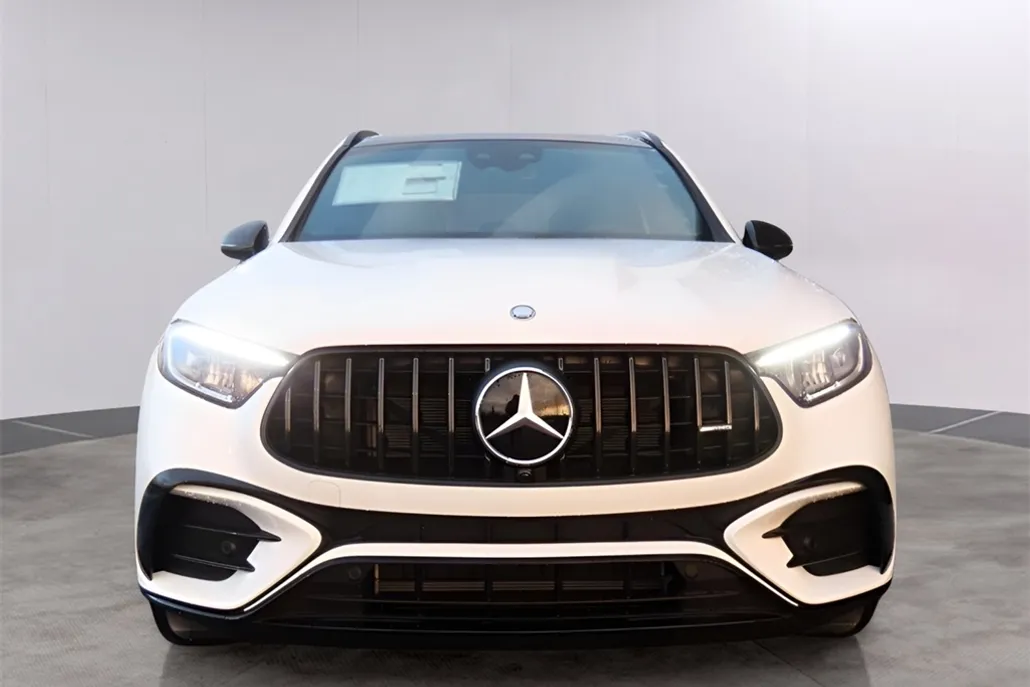 2025 Mercedes Benz GLC 43 AMG 4MATIC photo 1