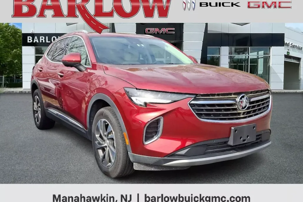 2022 Buick Envision Essence photo 1